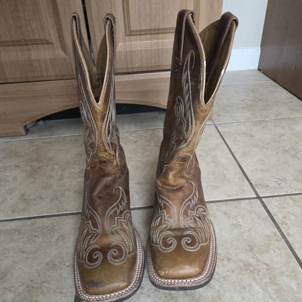 Justin Boots Brown Western Women's Shoes